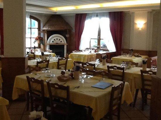Hotel Tosa Madonna Extérieur photo