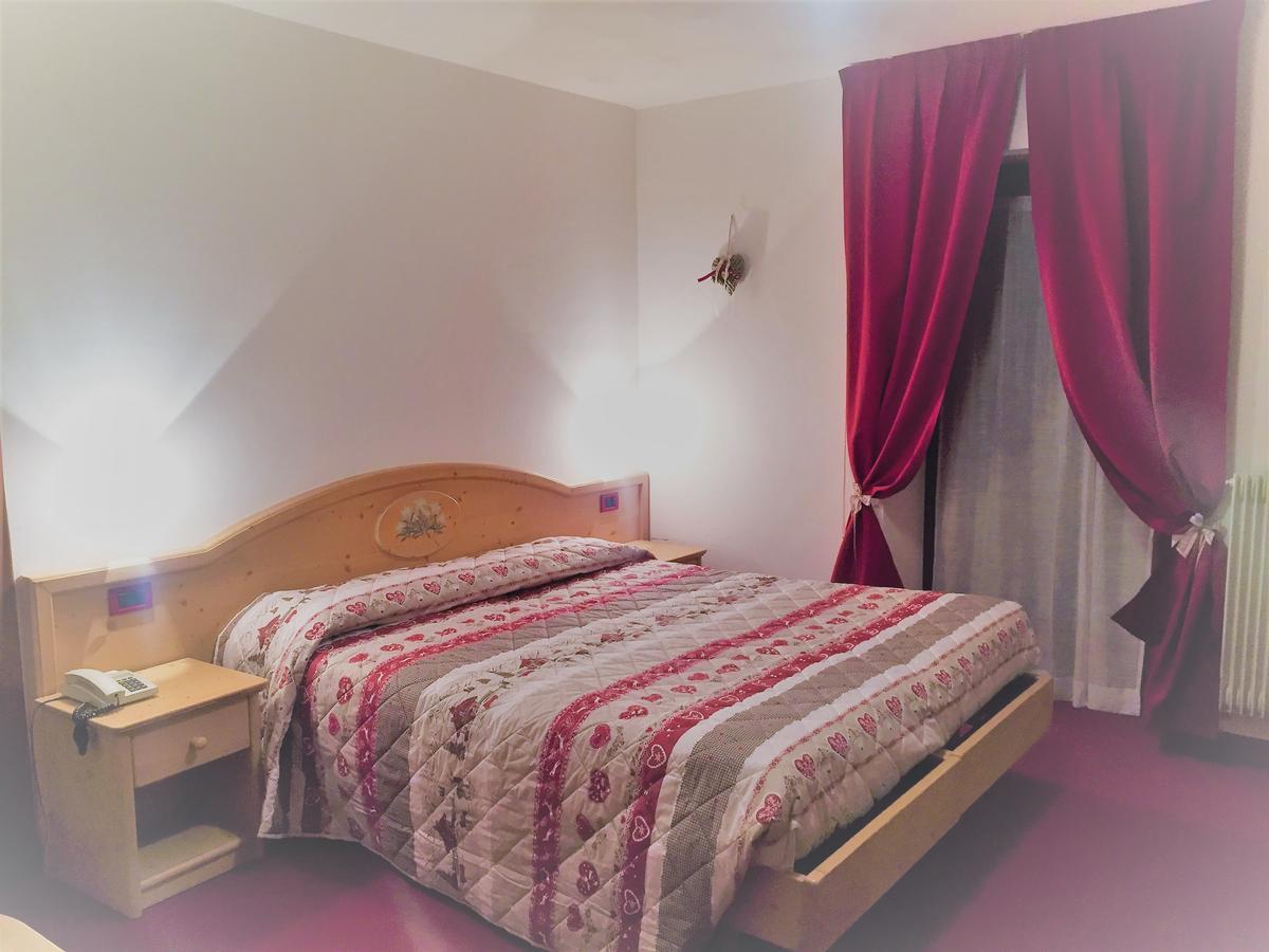 Hotel Tosa Madonna Extérieur photo