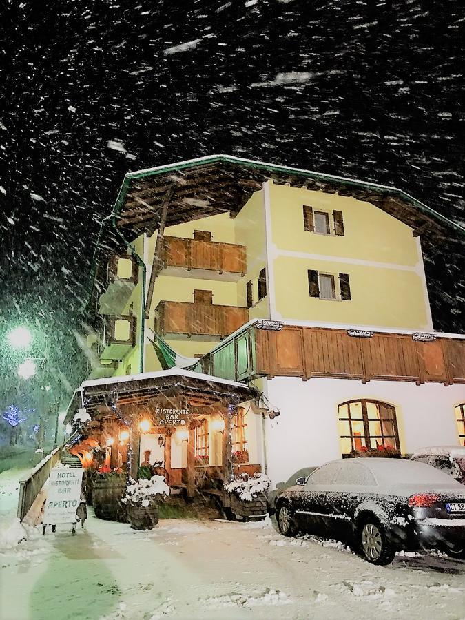 Hotel Tosa Madonna Extérieur photo